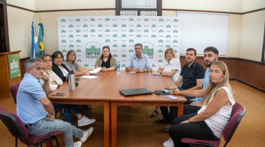 Martínez acordó un aumento del 12% a municipales para continuar por encima de la inflación