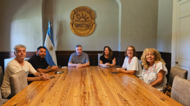 En la antesala del paro general de la CGT contra la reforma laboral, Tamarit recibió al gremio no docente