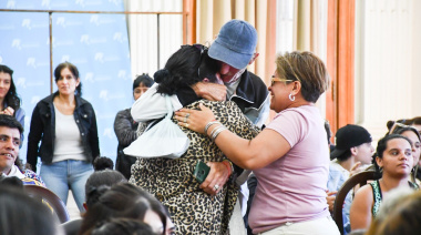 El municipio sorteó las 18 viviendas y los 32 lotes del proyecto de Cáritas