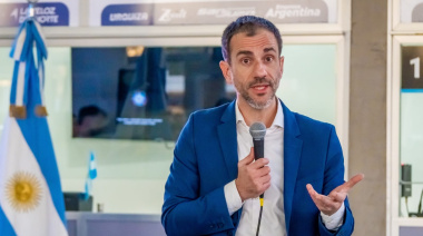 Petrecca por el no inicio de clases: “Una vez más, los chicos y las familias quedan como rehenes”