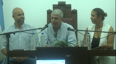 Gaute inauguró sesiones con anuncios en educación, producción y fuertes críticas al Gobierno nacional