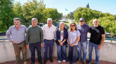 Alvarez Rodríguez reunió a intendentes del MDF de la cuarta en Alberti