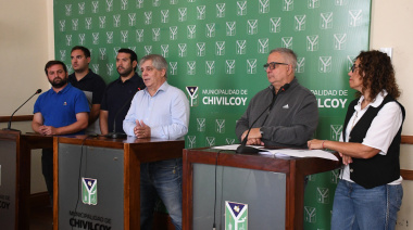 Britos relanza la obra del Polideportivo y busca destrabar su finalización