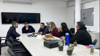 Arata y Fiorini se encontraron en una actividad por la seguridad vial en Junín