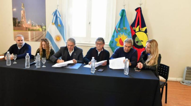 Golía firmó convenio para cuatro nuevas cuadras de pavimento en Chacabuco