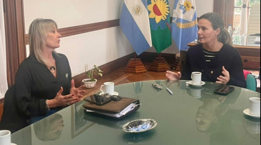 El fortalecimiento educativo, tema de un encuentro entre Gentile y la inspectora jefa Caligaris