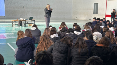 Realizaron una jornada sobre convivencia digital segura y prevención en redes