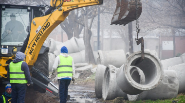 La obra de desagües pluviales sigue adelante en el barrio Fonavi de Bragado