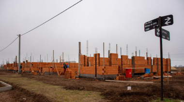 Trenque Lauquen avanza con la construcción de 38 viviendas financiadas con fondos municipales