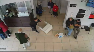 Denuncian una violenta agresión al personal de la Guardia del Hospital de Chacabuco durante una emergencia