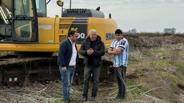 Alberti avanza con la limpieza de canales para mejorar el escurrimiento del agua