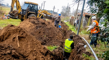 Junín amplió la red de agua corriente en el barrio 11 de Julio con una inversión superior a $8 millones