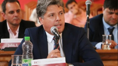 Aval libertario en la cuarta al proyecto para cobrar salud y educación a extranjeros
