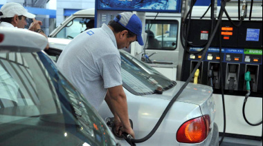 El precio de los combustibles subió 558% desde diciembre de 2023
