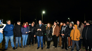 Golía inauguró iluminación LED en El Amanecer y anunció 30 nuevas viviendas
