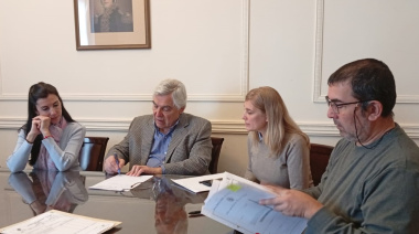 Inversión municipal de 20 millones de pesos para renovar alumbrado público en General Villegas