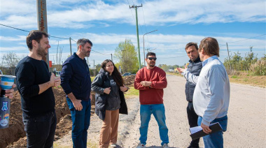 Fiorini anunció una inversión de $100 millones para extender la red de agua