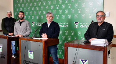 Britos defendió el convenio por el Federación y cruzó a los concejales que se oponen