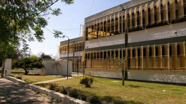 Conmoción en Chacabuco por la brutal agresión de una madre a docentes y directivos de la Escuela Secundaria N° 4