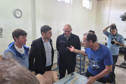 Kicillof en General Pinto: “Con Milei la casta está feliz, pero las fábricas están cerrando”