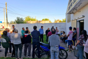 Barenghi se reunió con vecinos de Fátima, La Carlota y Villa Cano y ratificó su apoyo a la obra