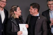 Kicillof refuerza el rol del Estado en el interior bonaerense frente a Milei