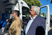 Alegre entregó ambulancia y destacó el trabajo comparativo con las cooperativas