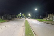 Recambio de luminarias en dos Avenidas de Chacabuco
