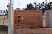 El oficialismo de Junín insiste en el abandono provincial de un plan habitacional