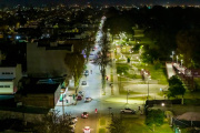 Avanza la reconversión LED en el Parque Central de Junín