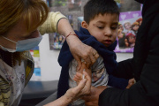 Médicos bonaerenses piden declarar la emergencia por la caída de la vacunación pediátrica