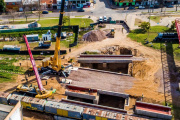 Paso Bajo a Nivel: colocaron el último puente y la obra ya alcanza el 65%