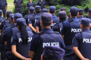 Crece en la Legislatura y los municipios el reclamo por más policías para tareas de prevención