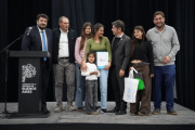 Primera parada de Kicillof en la cuarta: viviendas y escrituras para familias de Carlos Casares y 9 de Julio